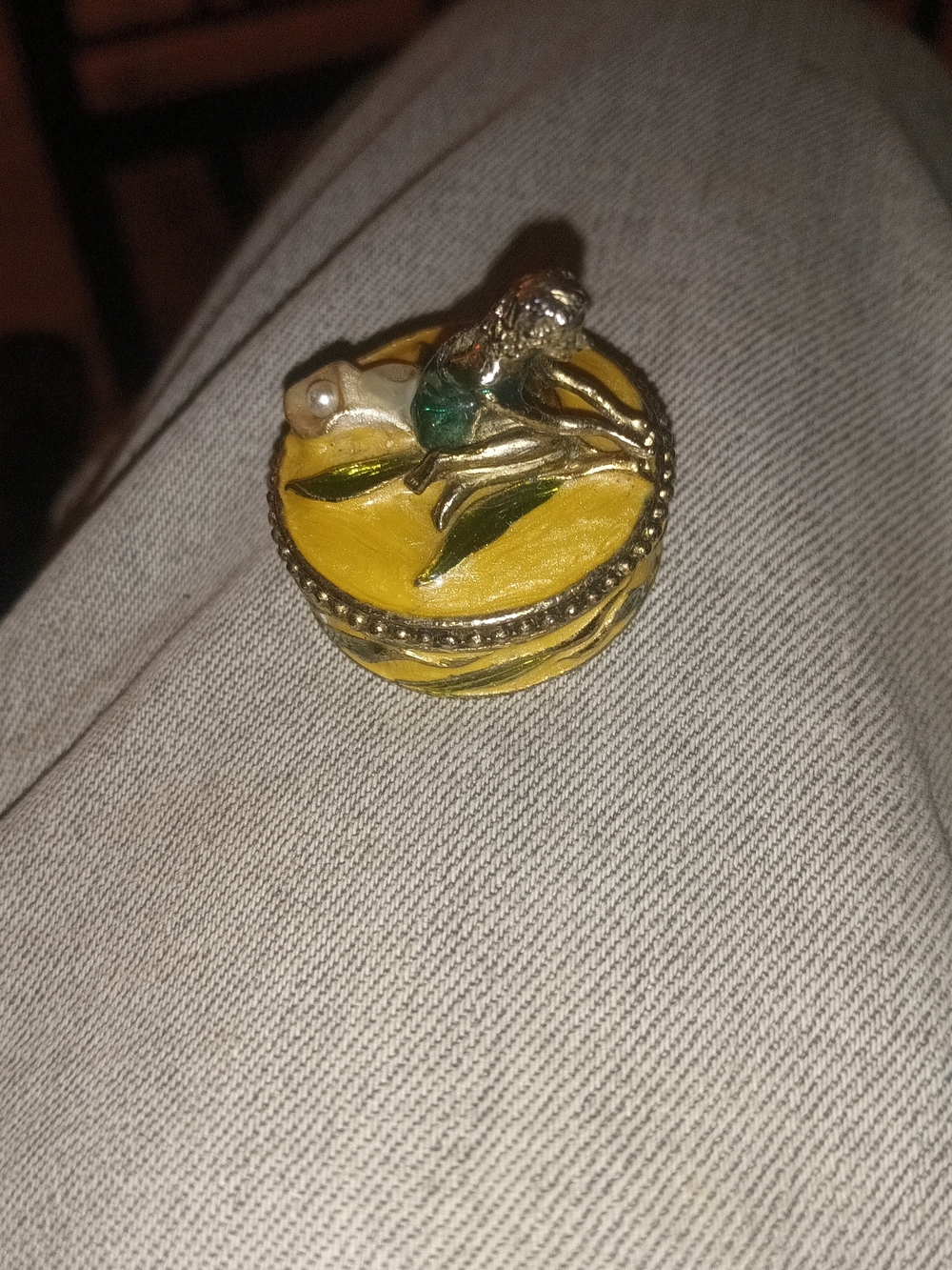 Fairy Pixie Enamel Trinket Pill Box Gold Green Pearl Accents Magnetic 1.5”